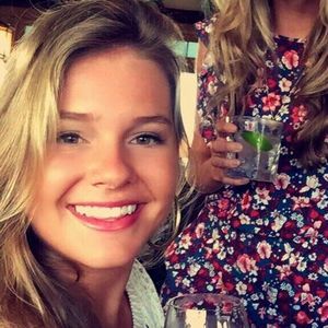 Meet your Posher, Colleen